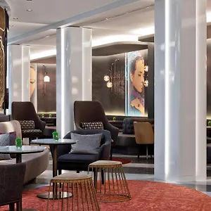 4* מלון Renaissance Schoenbrunn